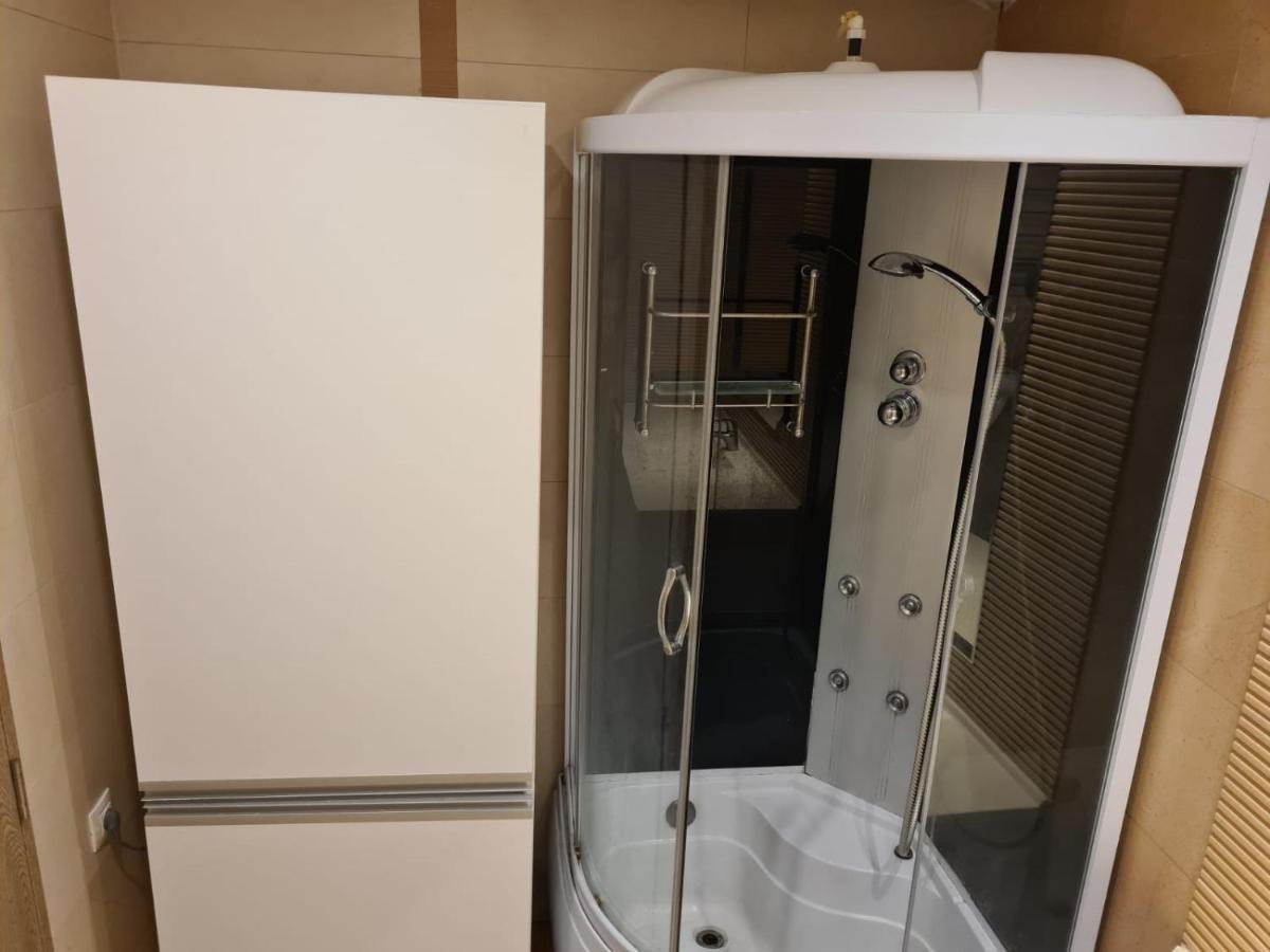 Garsoniera Rin Grand Hotel Bukarest Kültér fotó